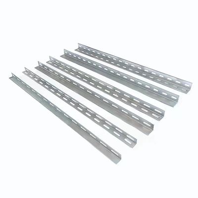 Acero de ángulo de baja concentración de carbono no aleado de 25*3 mm para construcción, construcción naval y automóviles