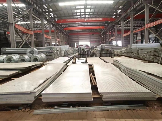 Placa de patrón galvanizada laminada en caliente 2.5 mm2.75 mm Adecuada para la construcción y la flexión