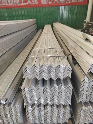 Barras de ángulo de acero de carbono igual de grado de la serie Q195-Q420 para ASTM A53 A36 GB Q235 Q345