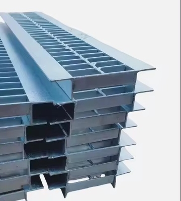 Capa de rejilla de acero galvanizado para plataformas en alta mar con tramo de barra transversal de 50 mm