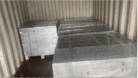 Cobertura de rejilla de rejilla de acero soldado galvanizado para drenaje 50 mm de altura de barra transversal personalizada